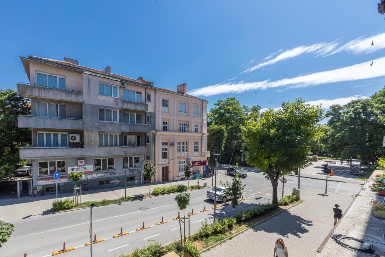 Great Location Apartment Varna Exteriör bild